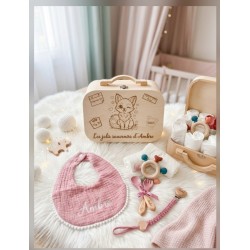 Valise en bois naissance à...