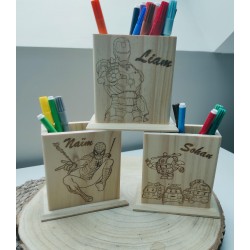 Pot à crayon en bois